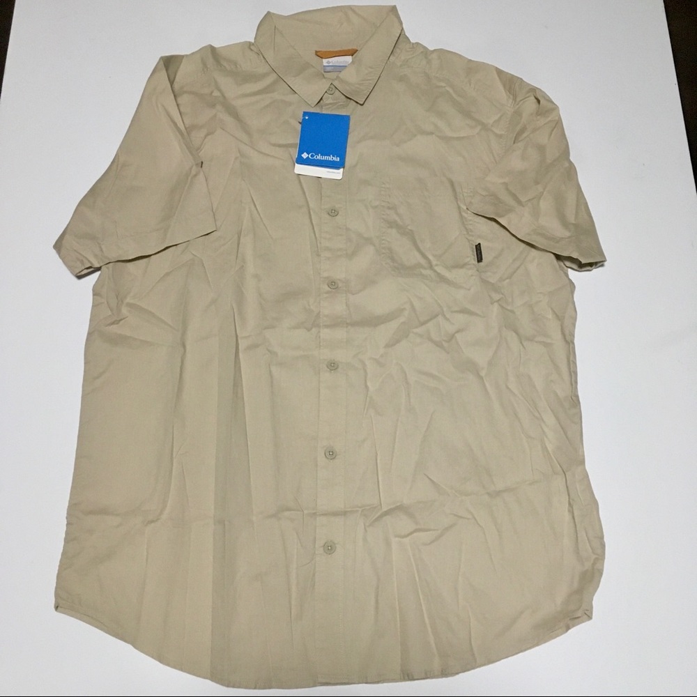 NWT Columbia Sportswear S/S Casual Button Down Front Shirt Men’s Sz XL Khaki NEW